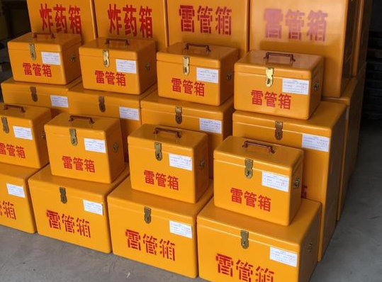冷水江玻璃钢雷管箱的使用寿命一般是多少?
