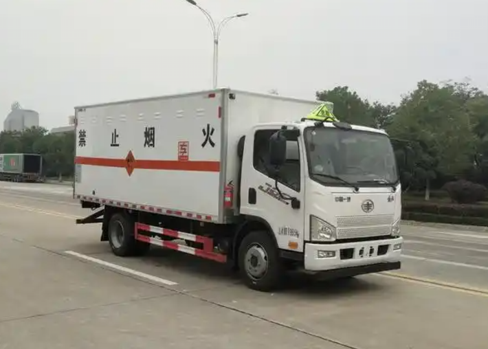 冷水江爆破器材运输车可以上高速吗？